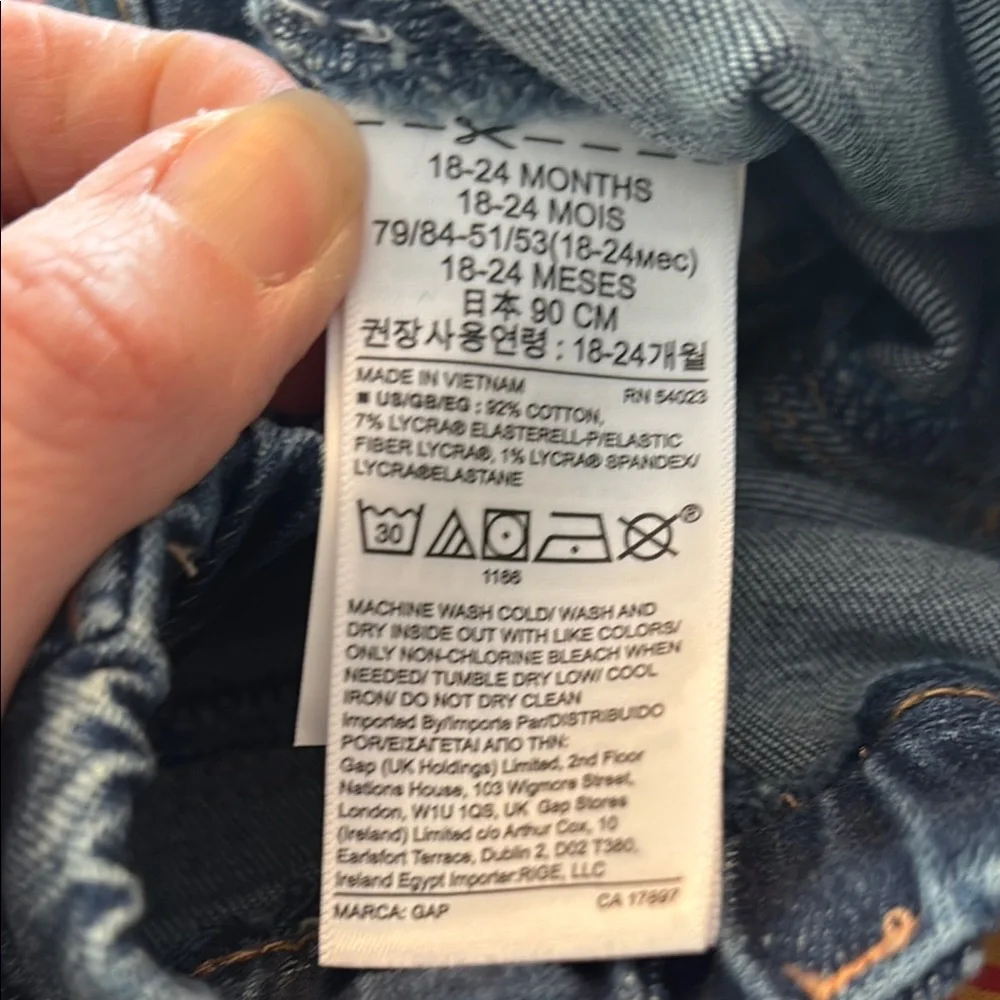 GAP nwt toddler